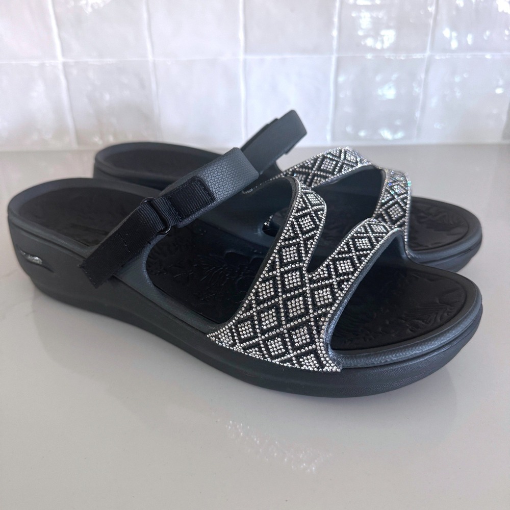 Skechers Foamies Arch Fit Footsteps Sandals Women 11 Black Rhinestone NEW - Picture 1 of 9